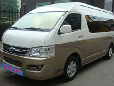 【面包車】18座豐田海獅